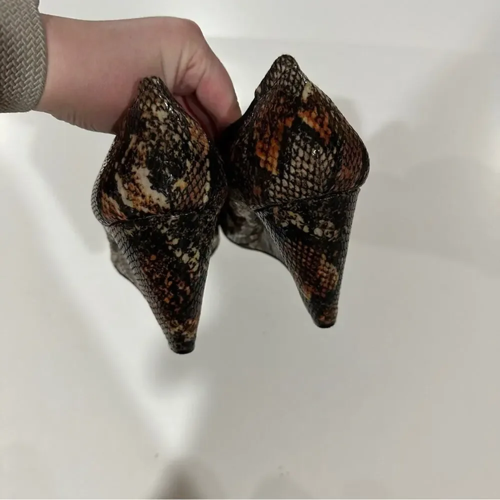 BCBGeneration Nalisa Snakeskin Wedge‎ Heels Size 8